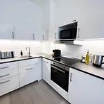 Aparthotel Apartment Duesseldorf City 4*