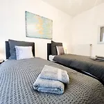 Aparthotel Apartment Duesseldorf City 4*
