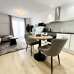 Aparthotel Apartment Duesseldorf City 4*